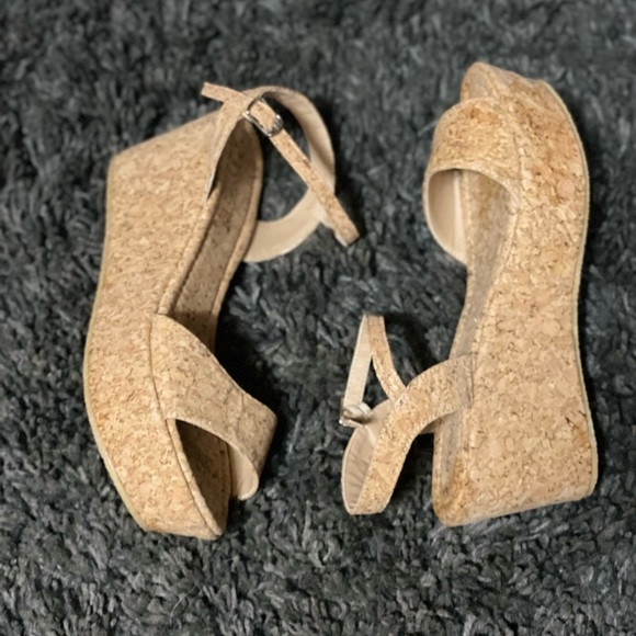 Shoe Dazzle Trudy Cork Platform Sandals - Picture 4 of 6